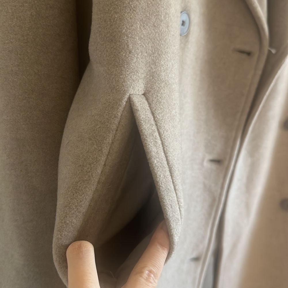 TRADED Aritzia Sunday Best Oversized Wool Cashmere Coat - Picture 9 of 16